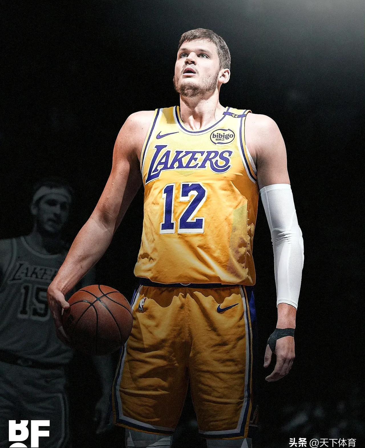 转折点洛杉矶湖人更衣室发声，NBA常规赛集结日攻防权衡，更衣室稳定，球队文化再被提及的简单介绍